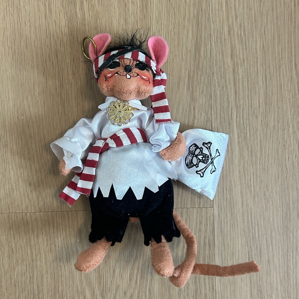 2008 Annalee Trick or Treat Pirate Halloween Mouse